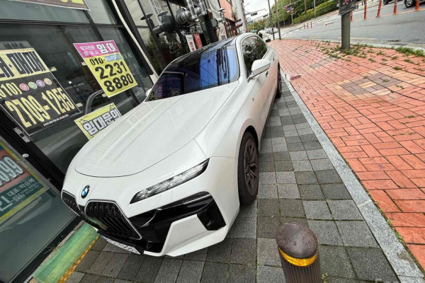 2025 BMW 7 серии с пробегом 8 945 км