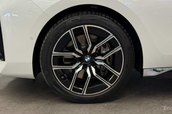 2025 BMW 7 серии с пробегом 18 785 км