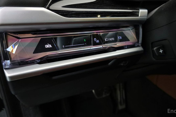 2025 BMW 7 серии с пробегом 5 882 км