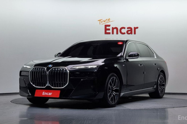 2025 BMW 7 серии с пробегом 8 225 км
