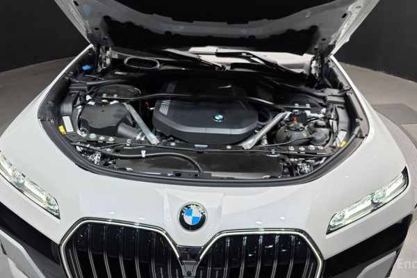 2023 BMW 7 серии с пробегом 15 167 км