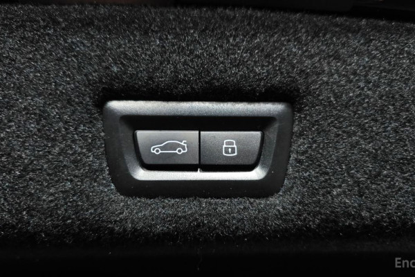 2025 BMW 7 серии с пробегом 5 882 км