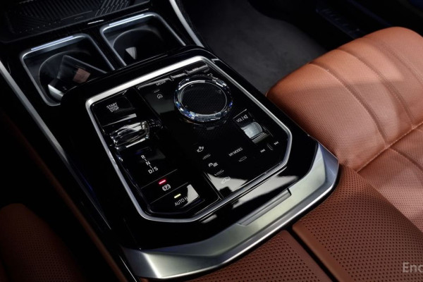 2025 BMW 7 серии с пробегом 8 225 км