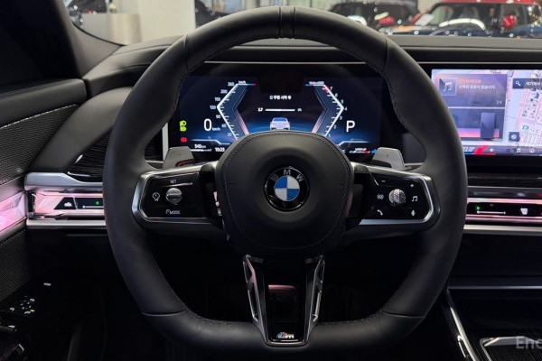 2025 BMW 7 серии с пробегом 18 785 км