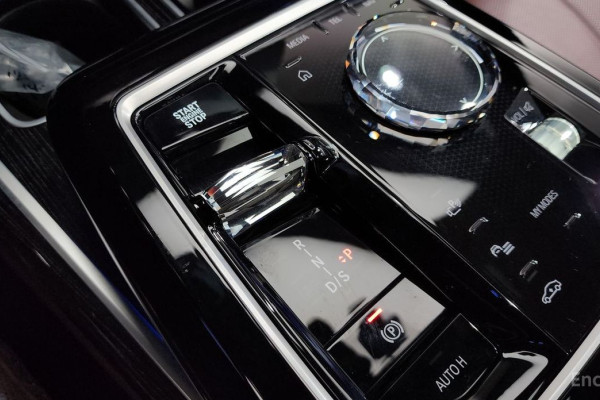 2024 BMW 7 серии с пробегом 12 632 км