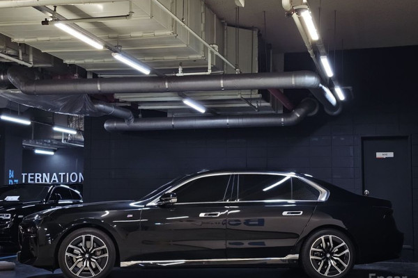 2024 BMW 7 серии с пробегом 20 200 км