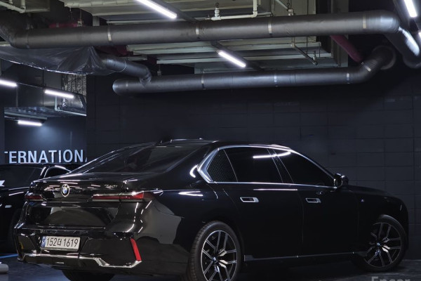 2024 BMW 7 серии с пробегом 20 200 км