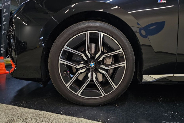 2024 BMW 7 серии с пробегом 20 200 км