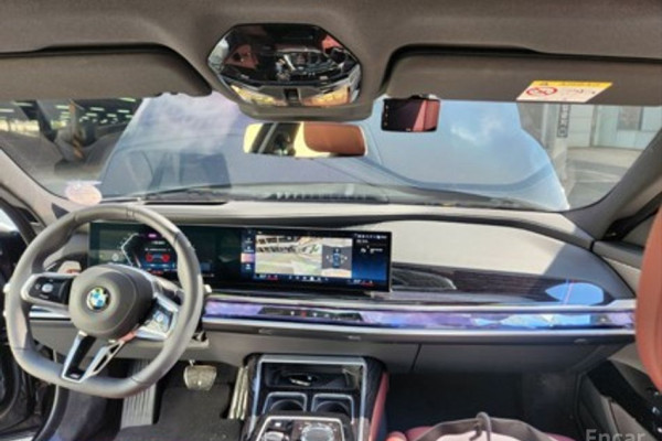 2025 BMW 7 серии с пробегом 7 767 км