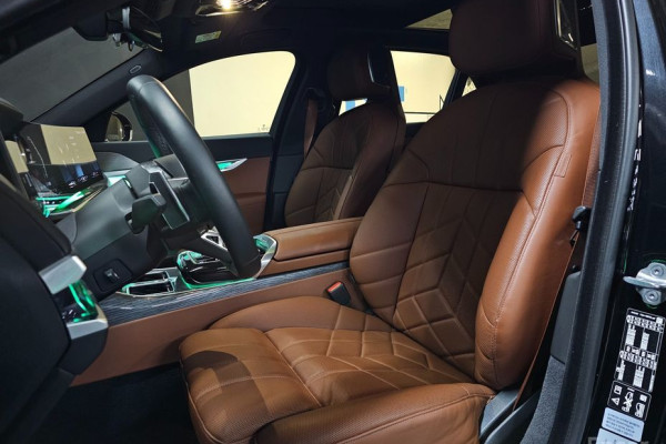 2024 BMW 7 серии с пробегом 20 200 км