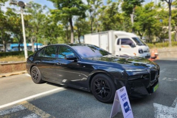 2025 BMW 7 серии с пробегом 7 767 км