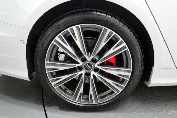 2022 Audi A6 с пробегом 86 658 км