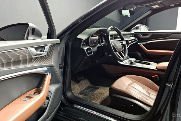 2021 Audi A6 с пробегом 147 460 км