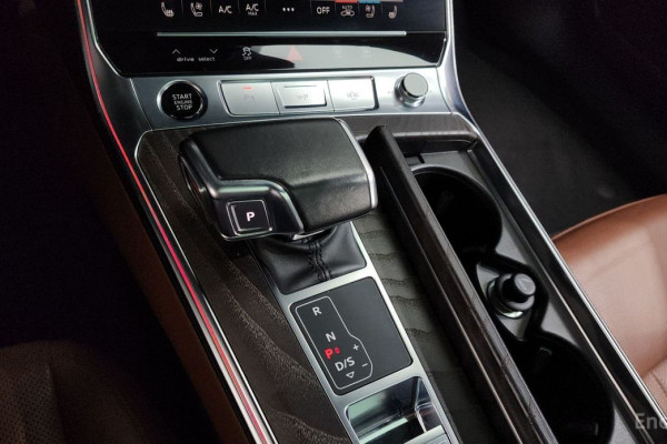 2022 Audi A6 с пробегом 81 066 км