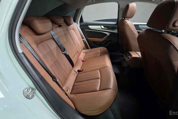 2021 Audi A6 с пробегом 77 169 км