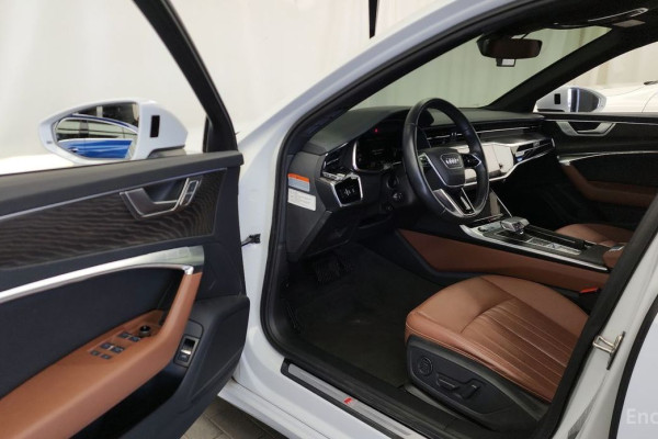 2021 Audi A6 с пробегом 64 359 км
