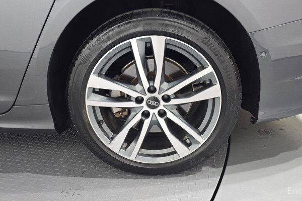 2022 Audi A6 с пробегом 43 349 км