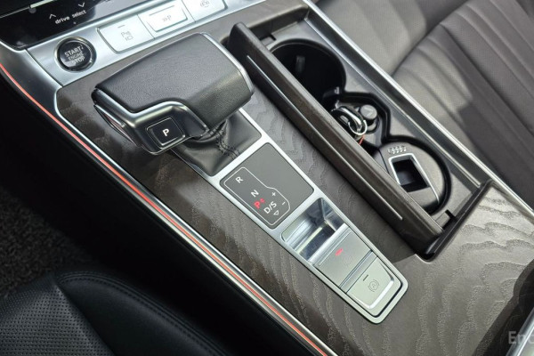 2022 Audi A6 с пробегом 43 349 км