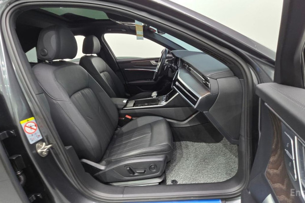 2022 Audi A6 с пробегом 43 349 км