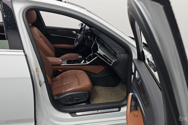 2021 Audi A6 с пробегом 50 120 км