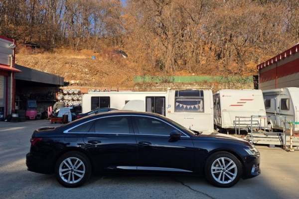 2022 Audi A6 с пробегом 70 667 км