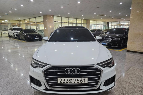 2021 Audi A6 с пробегом 49 133 км