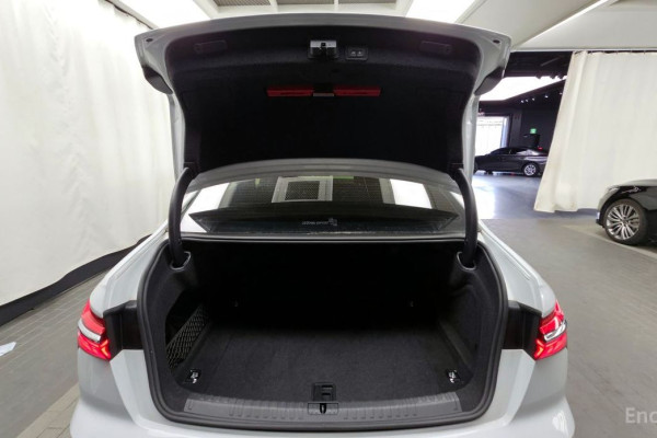 2021 Audi A6 с пробегом 68 982 км