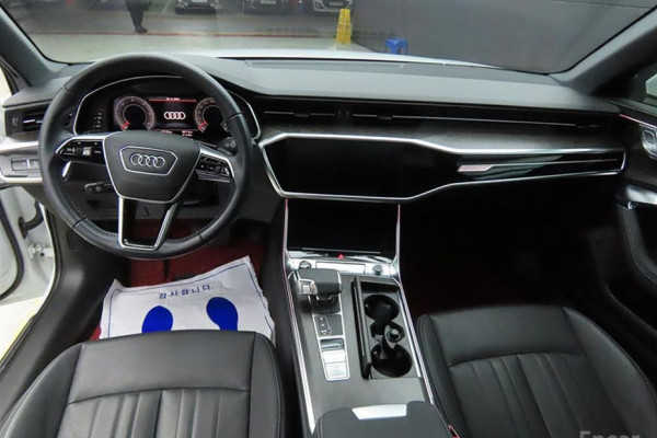 2021 Audi A6 с пробегом 49 133 км