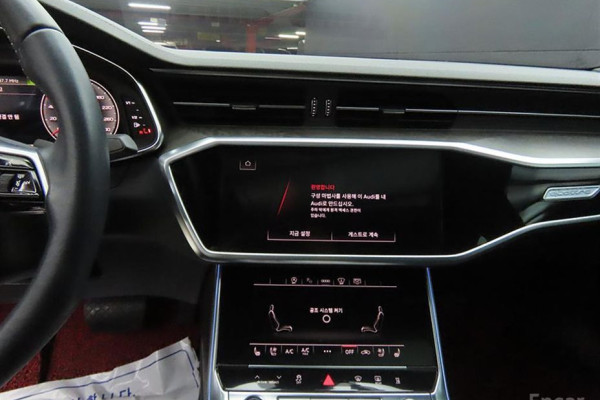 2021 Audi A6 с пробегом 49 133 км