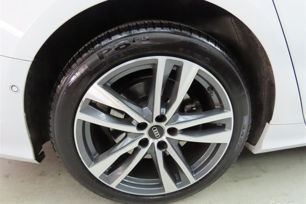 2021 Audi A6 с пробегом 49 133 км