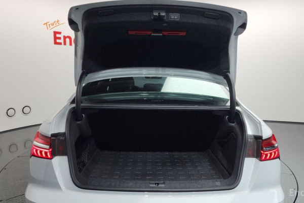 2021 Audi A6 с пробегом 59 635 км