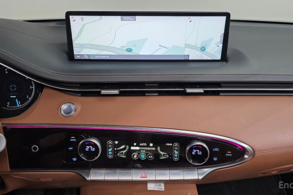 2021 Genesis GV70 с пробегом 79 352 км