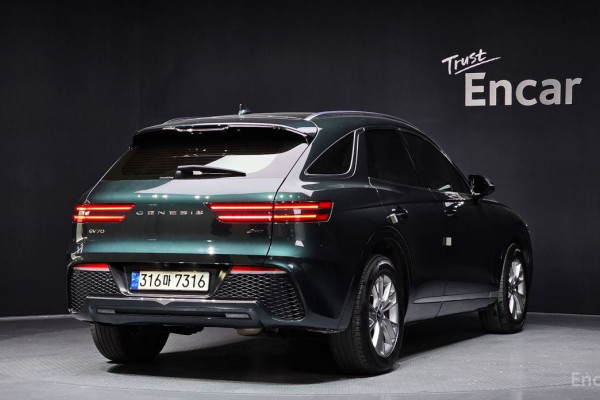 2021 Genesis GV70 с пробегом 90 818 км