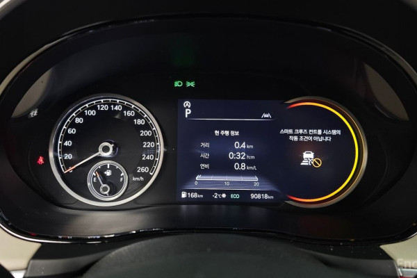 2021 Genesis GV70 с пробегом 90 818 км