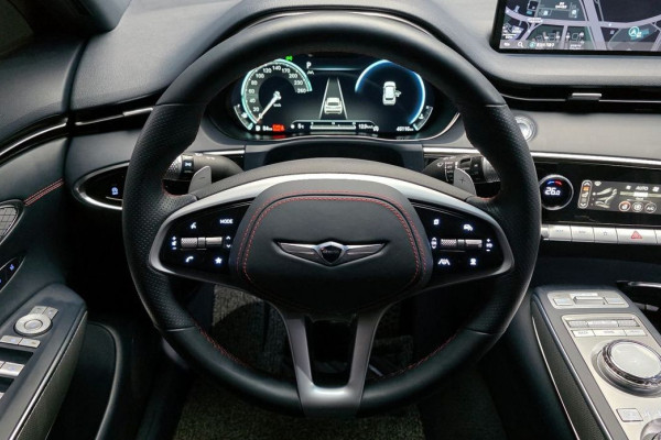 2022 Genesis GV70 с пробегом 46 116 км
