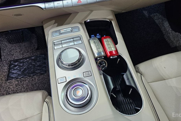 2022 Genesis GV70 с пробегом 60 172 км