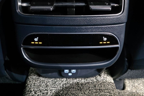 2022 Genesis GV70 с пробегом 46 116 км