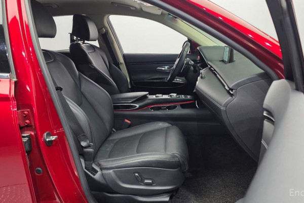 2021 Genesis GV70 с пробегом 81 448 км