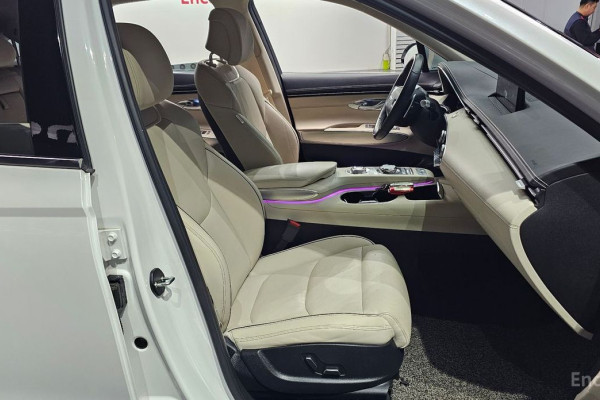 2022 Genesis GV70 с пробегом 60 172 км