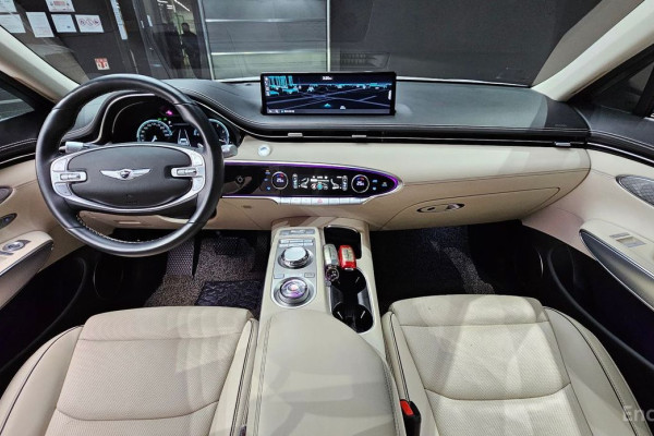 2022 Genesis GV70 с пробегом 60 172 км