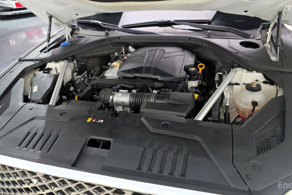 2022 Genesis GV70 с пробегом 88 424 км