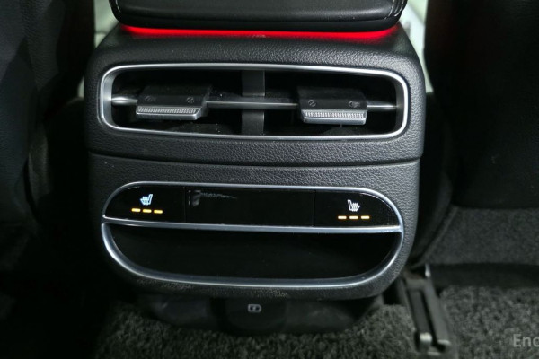 2021 Genesis GV70 с пробегом 81 448 км