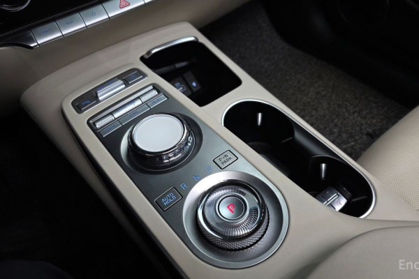 2021 Genesis GV70 с пробегом 62 930 км