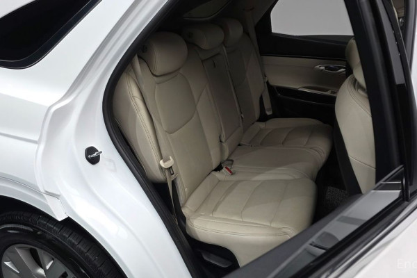 2021 Genesis GV70 с пробегом 62 930 км