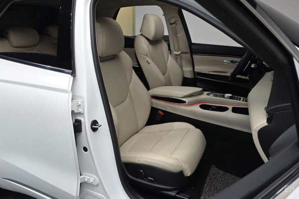 2021 Genesis GV70 с пробегом 62 930 км