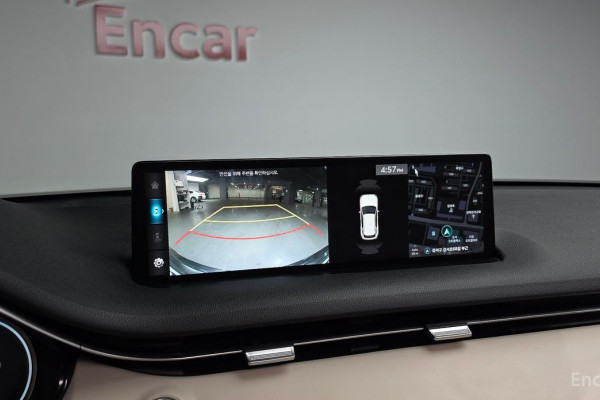 2021 Genesis GV70 с пробегом 62 930 км