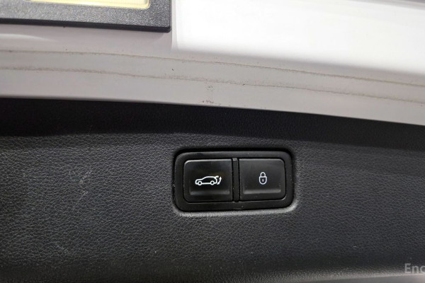 2022 Genesis GV70 с пробегом 88 424 км