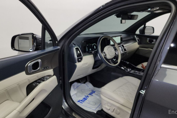 2022 Kia Sorento с пробегом 47 991 км