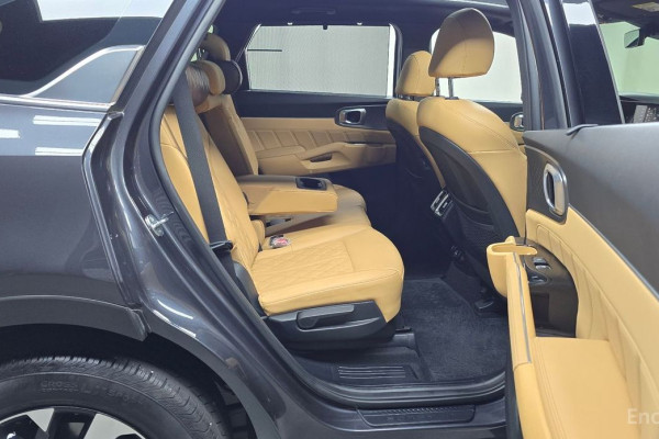 2022 Kia Sorento с пробегом 53 007 км