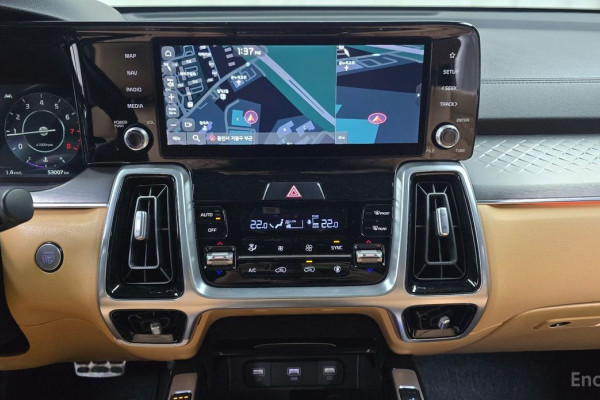 2022 Kia Sorento с пробегом 53 007 км